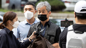 출입 제지에도 시의회 진입 시도&hellip;대법 "건조물 침입 맞다"