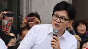 한동훈 "민주, 경기 판세 영향 없다며 김준혁 &middot; 양문석 밀어붙이려"