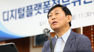2천 개 기관에 흩어져 있는 청년정책 &middot; 기업 입찰 정보 한눈에