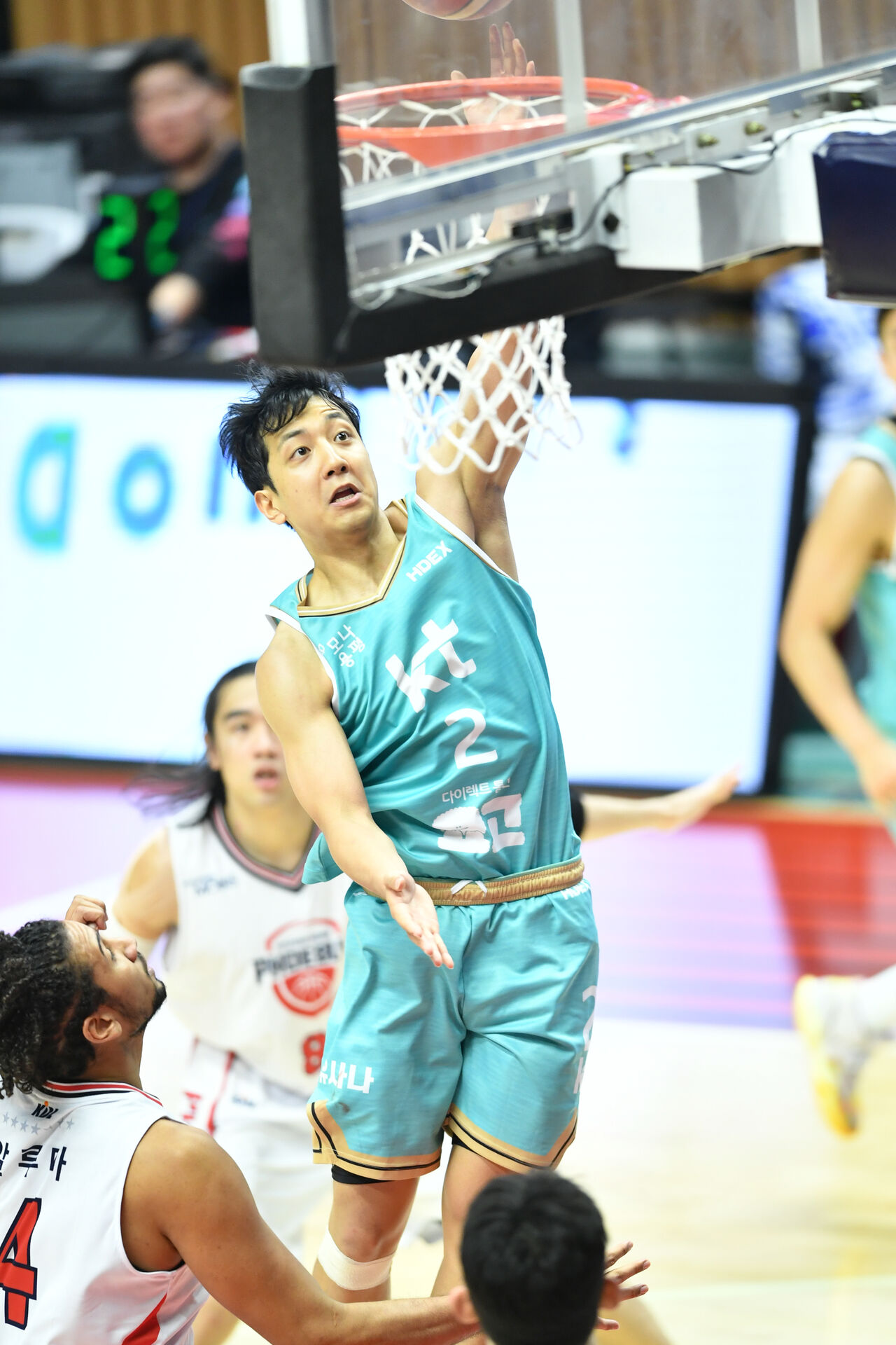 5일 경기에서 슛을 시도하는 kt 허훈 (사진=KBL 제공, 연합뉴스)