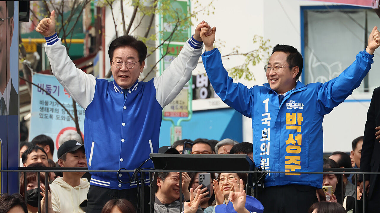 이재명 대표, 박성준 후보 지원유세 (사진=연합뉴스)