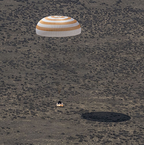 지구 귀환한 소유스 MS-24호 (사진=미국 항공우주국(NASA) 제공, AP, 연합뉴스)