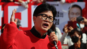 국민의힘, 이재명 '삼겹살 인증샷'에 "사진 속 소고기는?"