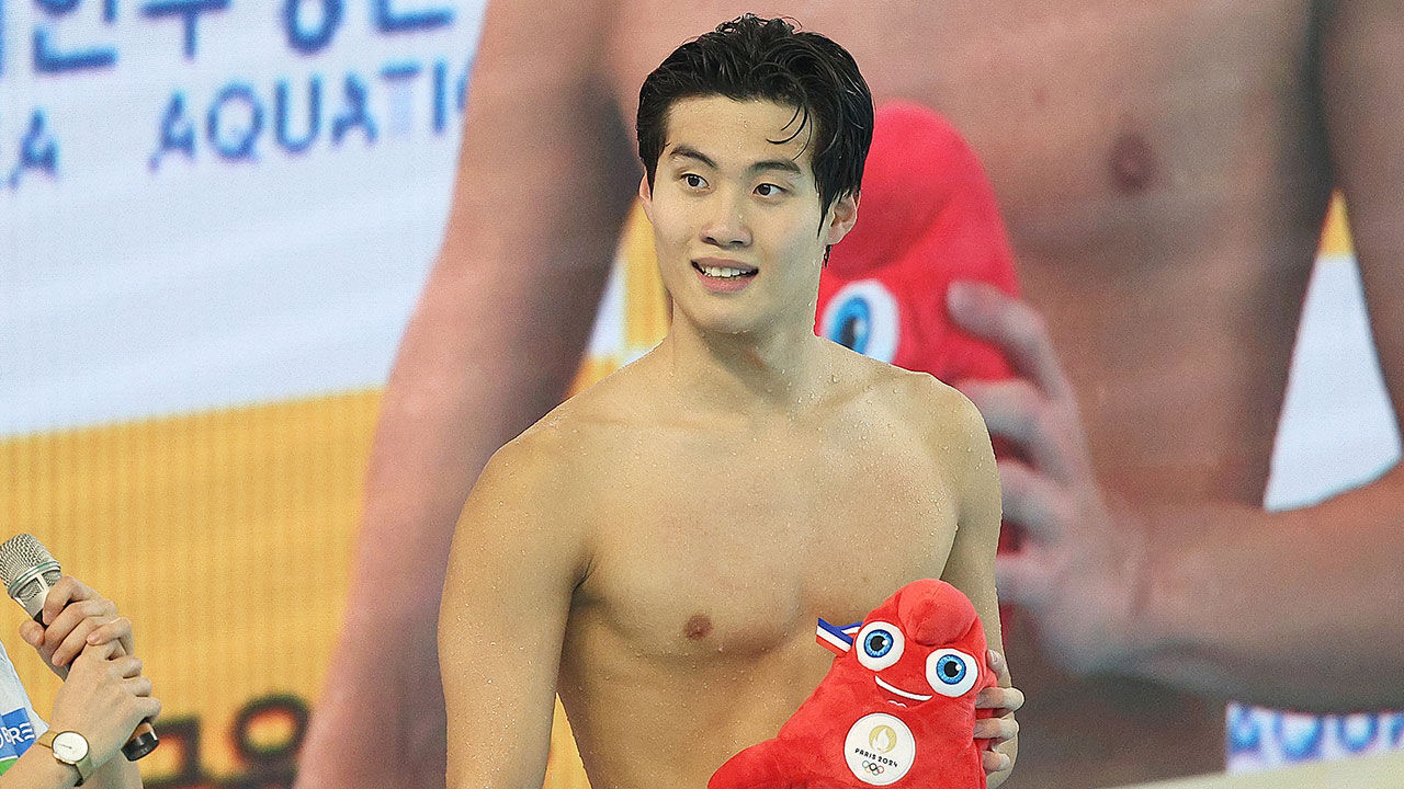 황선우
