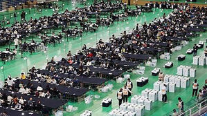 인천 개표 한때 지연&hellip;남영희, 재검표 요구했다가 승복