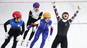 쇼트트랙 박지원, 2차 선발전 1,500ｍ 1위&hellip;황대헌은 또 반칙