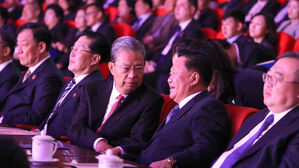 김정은, 방북 자오러지에 "북중관계 새 장 써내려갈 것"