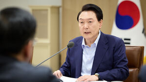 윤 대통령, 후임 총리&middot;비서실장 인선 시간 걸릴 듯