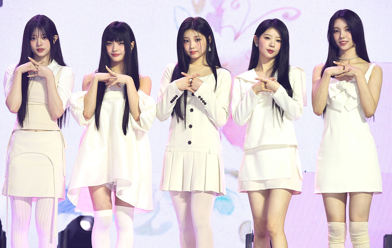 걸그룹 아일릿 데뷔 쇼케이스