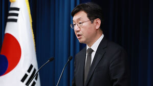 대통령실 "민간주도 역동적 성장 복귀…성장률 2.2% 넘어설 것"