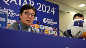 40년 만에 올림픽 못 가다니&hellip;지도자 경력 '큰 오점' 생긴 황선홍