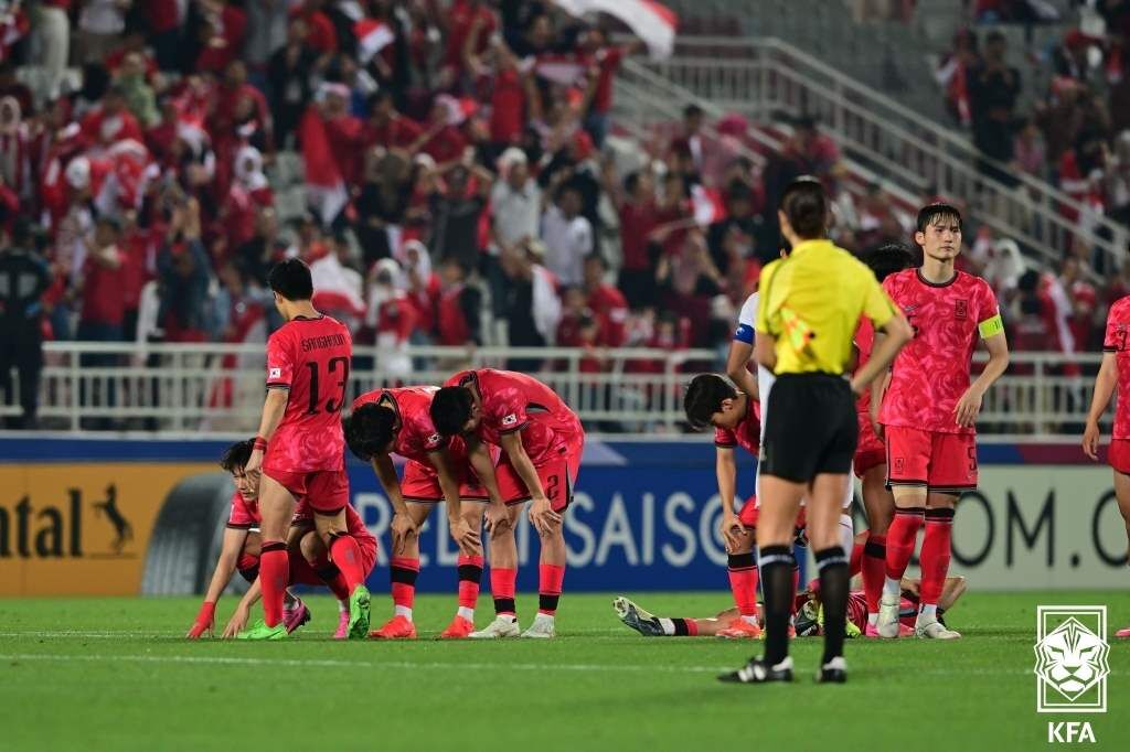 "한국 축구 이럴 수가!"·"정몽규 아웃!"…단단히 뿔난 팬들