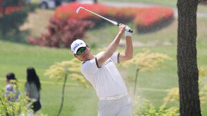 이정환, KPGA 54홀 최저 23언더파&hellip;골프존-도레이 3R 선두