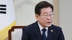 이재명, 영수회담 후 "답답하고 아쉬웠다&hellip;소통 첫 장 의미"
