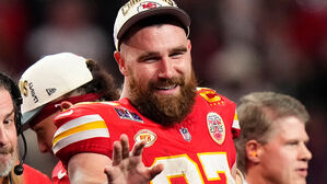 '스위프트의 연인' 켈시, NFL 캔자스시티와 2년 계약 연장