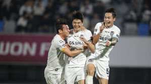 K리그1 '기성용 중거리골' 서울, 수원FC 꺾고 3연패 탈출
