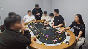 탁구장인 척 밀실서 판돈 27억 오가&hellip;홀덤펍 업주들 구속