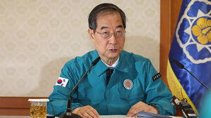 한 총리 "실력 검증 안된 외국 의사가 진료하는 일 없도록 할 것"