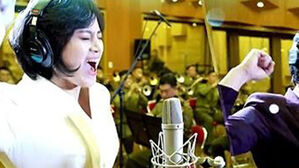 국정원, 김정은 찬양가 '친근한 어버이' 영상 차단 나선다