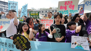 헌법재판소 '기후 소송' 마지막 변론에 초등생 직접 나선다