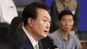 윤 대통령 "370조 투입하고도 출산율 떨어져&hellip;저출생 극복에 전력"