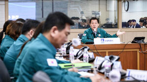연쇄 성범죄자 박병화 전입에 수원시 대책회의&hellip;초소&middot;CCTV 설치
