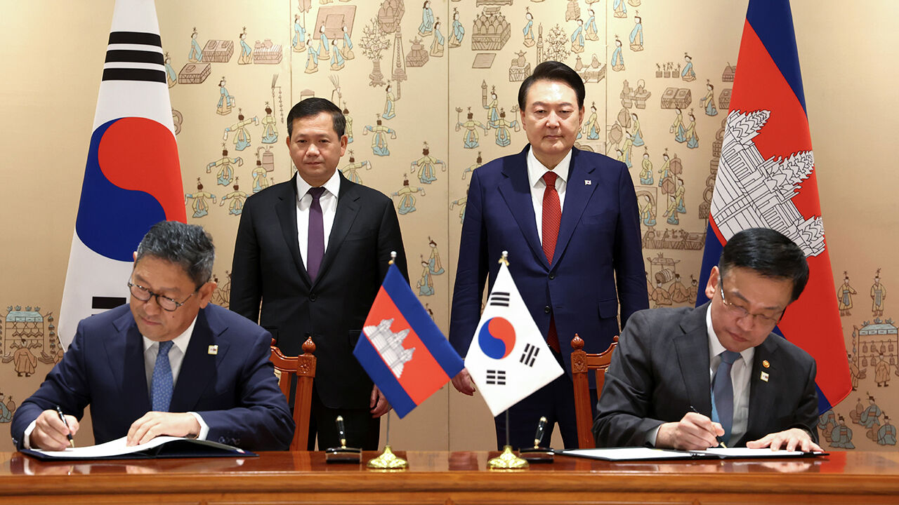 한·캄보디아 '대외경제협력기금 차관 기본약정 개정의정서' 서명식