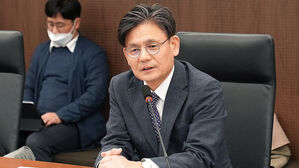 산업부, 미국 대중국 관세 대책 논의 '반도체&middot;철강' 간담회