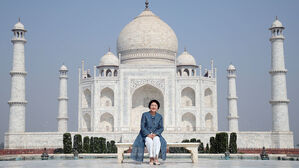 국민의힘 "김정숙 여사, 인도 방문에 4인가족 5년치 식비 탕진"