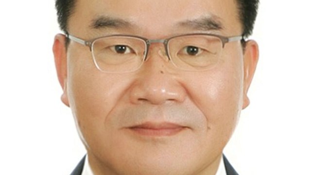 모교에 퇴직연금 기탁한 고(故)？조희재？사무관(사진=송파구 제공, 연합뉴스)