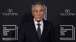 소설가 황석영 금관문화훈장 영예…문화훈장 17명 수훈