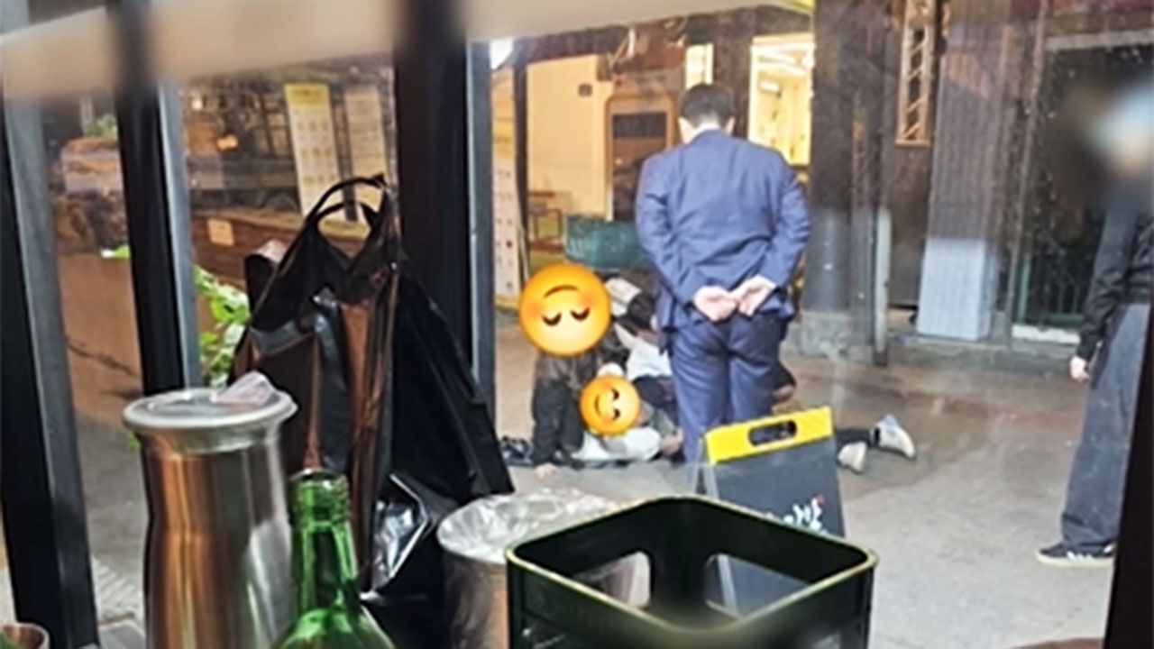 경기 구리시 한 술집, 쓰러진 취객 도운 남녀 커플