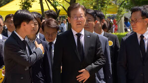 오늘 노무현 전 대통령 서거 15주기 추도식&hellip;정치권 집결