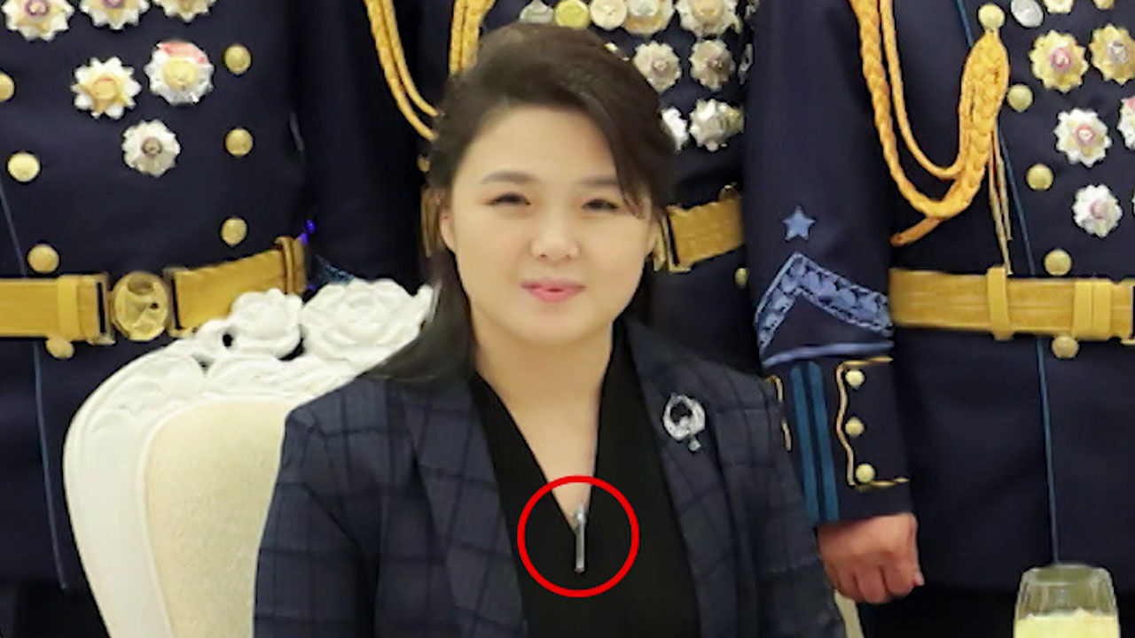 북한 ICBM 폭죽, 모형
