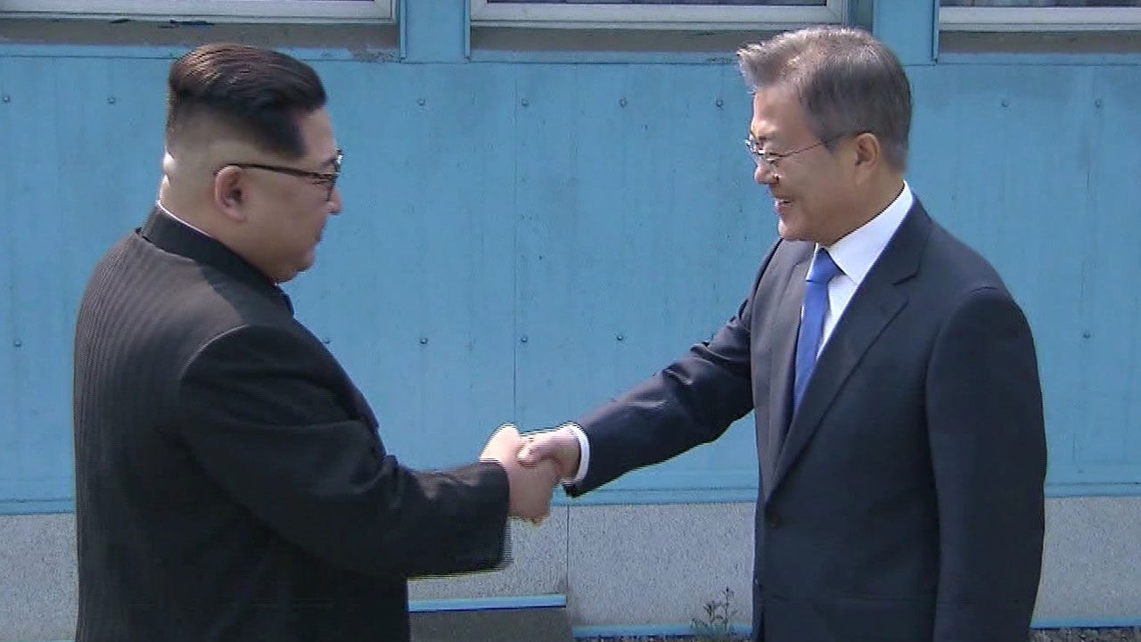 양복입은 김정은