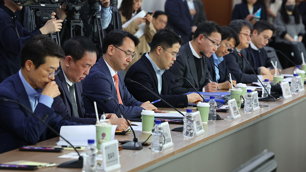 지난 3월 14일 밸류업 기관투자자 간담회에서 금융위원회 김소영 부위원장의 발언을 듣고 있는 기관투자자 관계자들