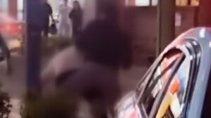 도심 한복판서 "나 조폭이야!"&hellip;시민 무차별 폭행