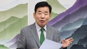 김진표 의장, 연금개혁 무산에 "여당, 독재정권 때 야당처럼 정치"