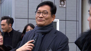 법원, '돈 봉투 살포 의혹' 송영길 보석 허가