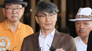 최재영 목사 2차 소환&hellip;"김 여사, 청탁 듣고 직원 연결해 줘"