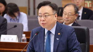 국민연금, 향후 5년 목표수익률 5.4%&hellip;"위험자산 비중↑"