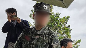 [취재파일] ②"입수시킬 수밖에 없는 상황 아닌가"&hellip;선배 장교 저격한 대대장 동기들