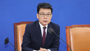 진성준 "종부세 완화 졸속 검토 안돼&hellip;신중하게 접근"