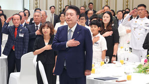 윤 대통령, 현충일 국가유공자 초청 오찬&hellip;"최고의 예우로 보답"