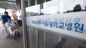 교수 &middot; 의협 집단 휴진, 의료대란 올까&hellip;"이번엔 달라" vs "제한적"