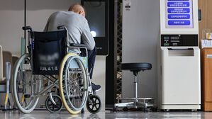 개원가, 18일 휴진율 전망 엇갈려&hellip;"약 끊긴다" 환자들 '발 동동'