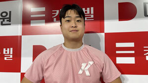 프로야구 키움 김재웅 &middot; 박찬혁 상무 입대&hellip;내일 훈련소 입소