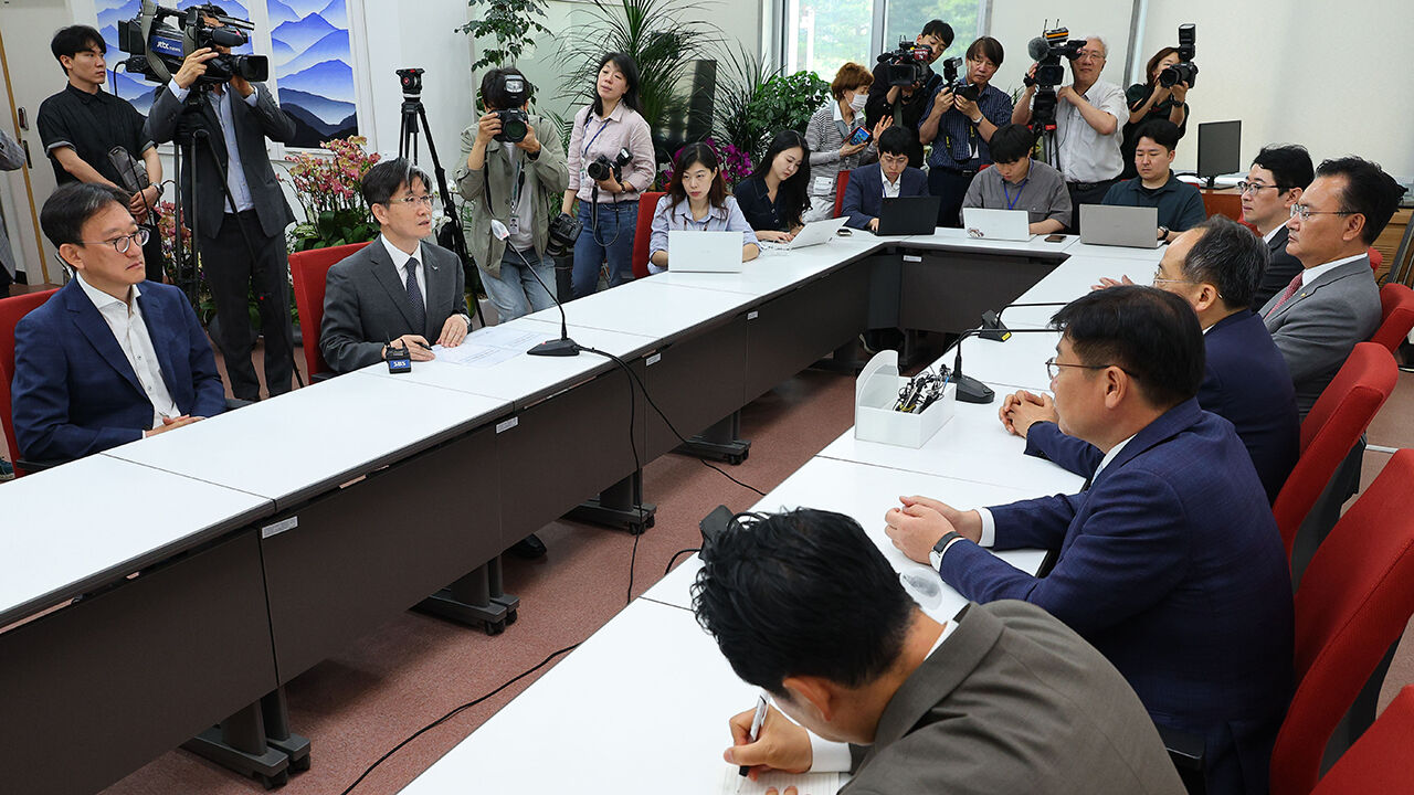 발언하는 오동운 공수처장