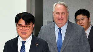 국민의힘 "의정 갈등 중재하겠다"&hellip;의협회장 "이해의 폭 넓힌 시간"