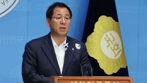 국민의힘 "야당, 방통위 '2인체제' 합법성 인정"&hellip;민주 "찌질하고 구차"